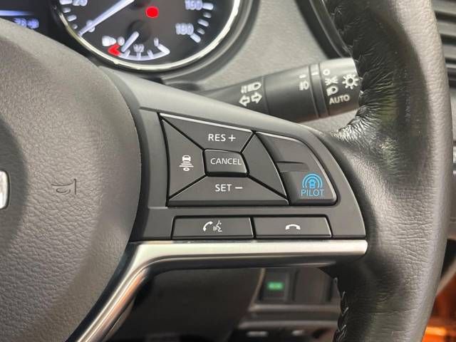 Nissan X-TRAIL 2018-02 12169-5