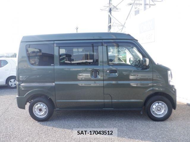 Suzuki EVERY 2022-03 380449-19