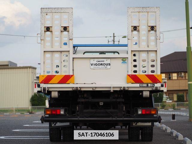 Mitsubishi CANTER 2018-03 344953-11
