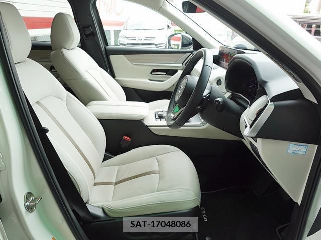 Mazda CX-60 2023-03 266181-8