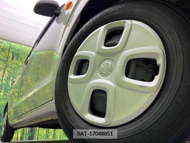 Suzuki ALTO 2019-03 305131-12