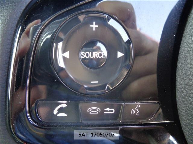 Honda N BOX CUSTOM 2022-03 307295-22