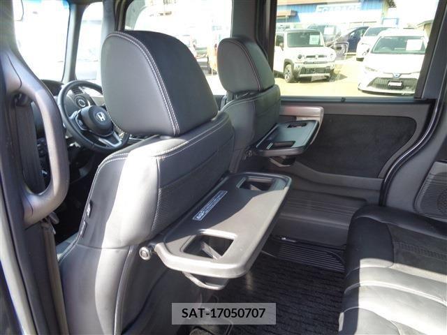 Honda N BOX CUSTOM 2022-03 307295-11