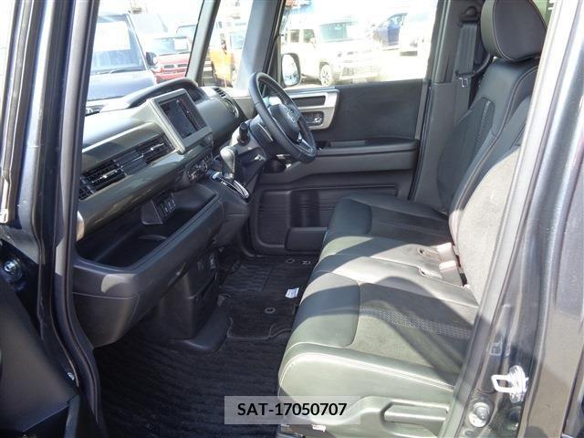 Honda N BOX CUSTOM 2022-03 307295-8