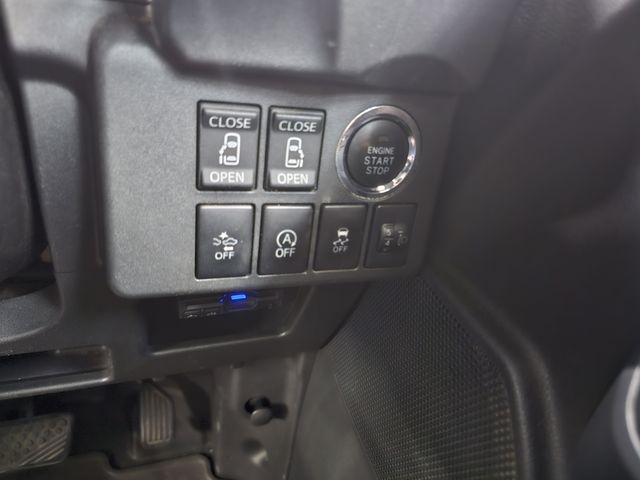 Daihatsu WAKE 2017-06 10792-9