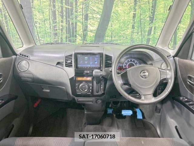 Nissan ROOX 2012-09 354405-1