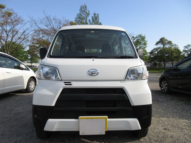 Daihatsu HIJET CARGO 2018-09 13372-1