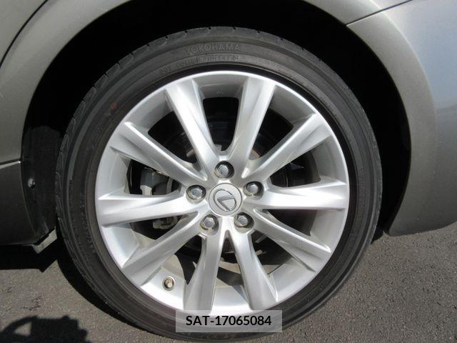 Lexus IS 2014-07 208657-16