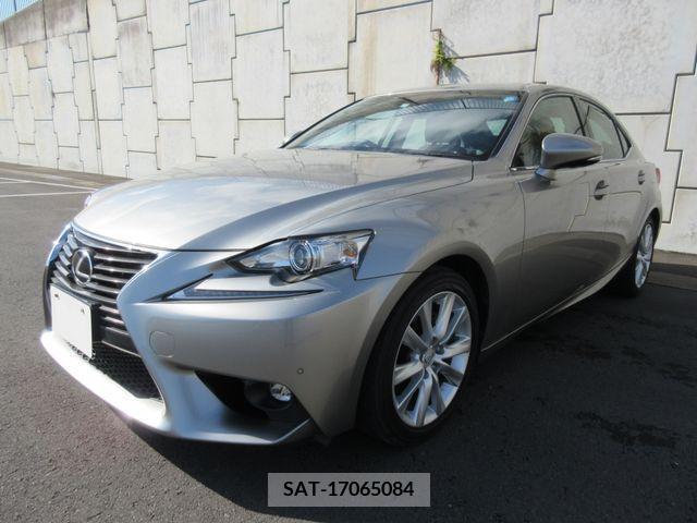 Lexus IS 2014-07 208657-0