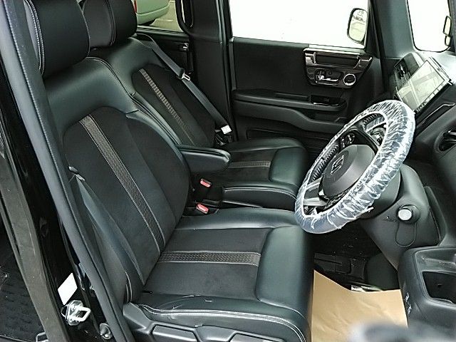 Honda N BOX CUSTOM 2018-12 180795-9