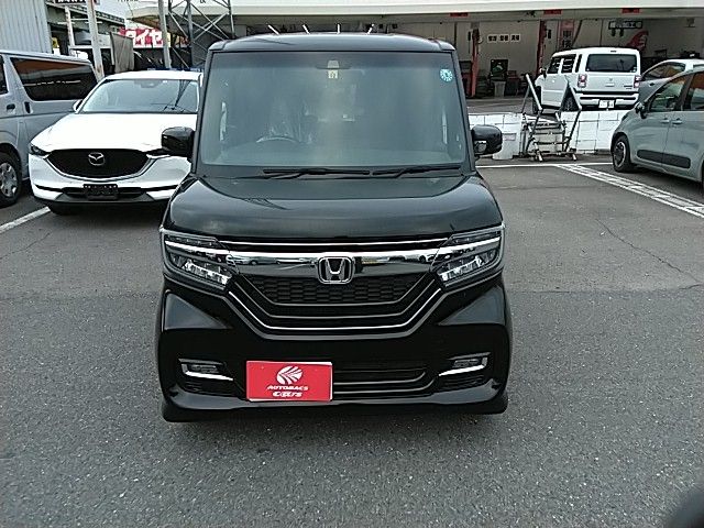 Honda N BOX CUSTOM 2018-12 180795-3