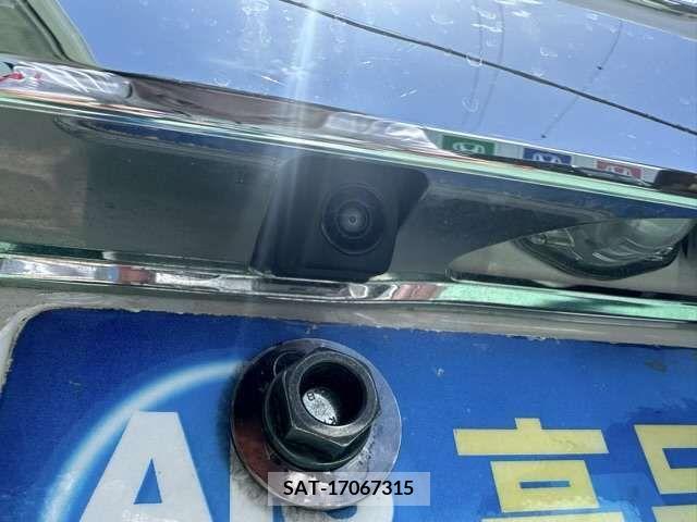 Honda N BOX 2023-08 384140-7