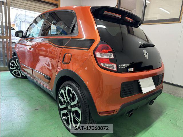 Renault TWINGO 2018-03 237112-6