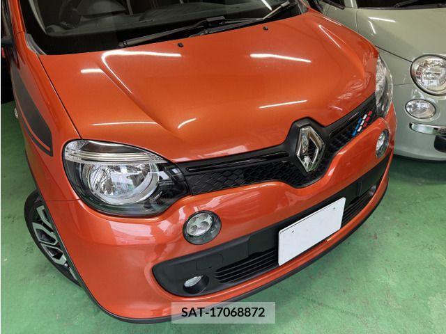 Renault TWINGO 2018-03 237112-10
