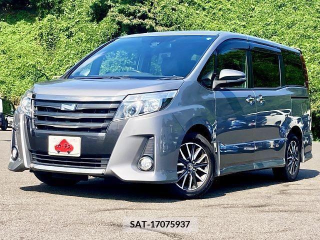 Toyota NOAH 2017-06 365143-0