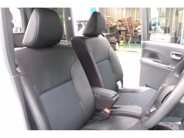 Daihatsu TANTO CUSTOM 2023-03 12463-6