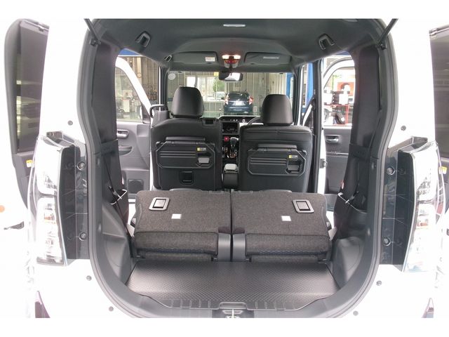 Daihatsu TANTO CUSTOM 2023-03 12463-20