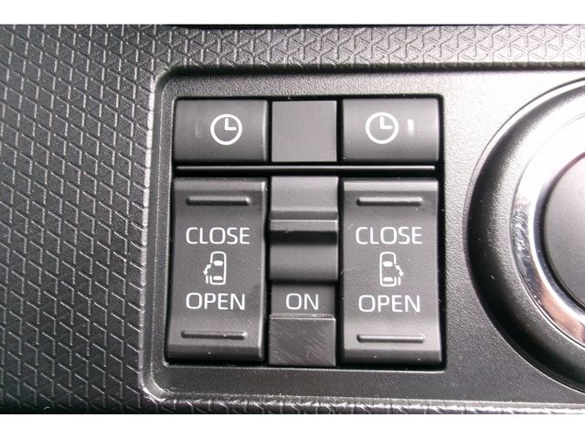 Daihatsu TANTO CUSTOM 2023-03 12463-9