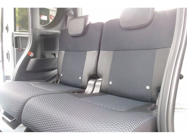 Daihatsu TANTO CUSTOM 2023-03 12463-17