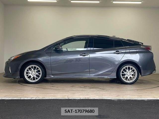 Toyota PRIUS 2016-07 322383-13