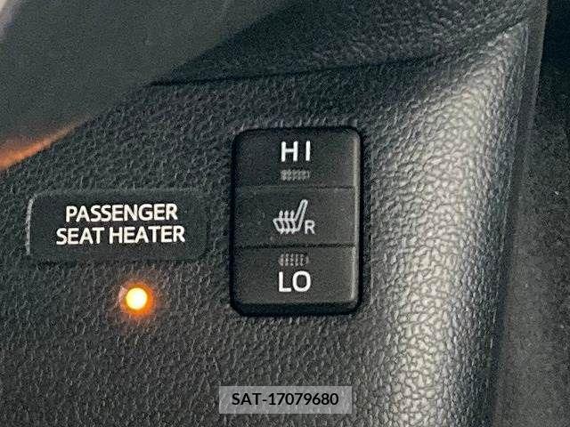 Toyota PRIUS 2016-07 322383-3
