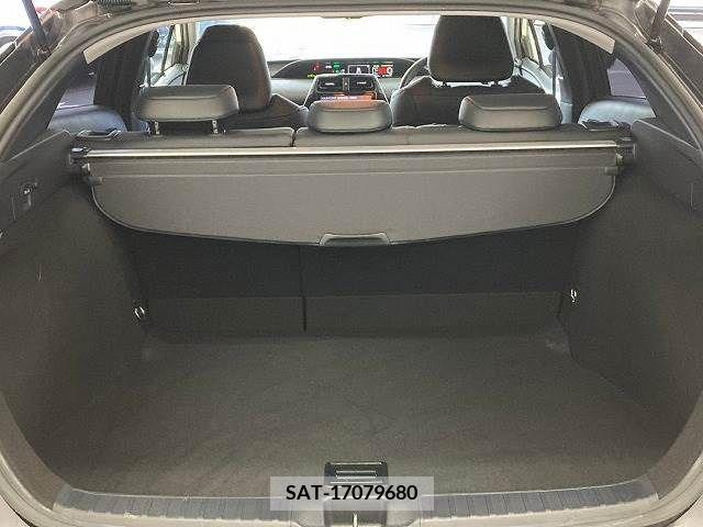Toyota PRIUS 2016-07 322383-10
