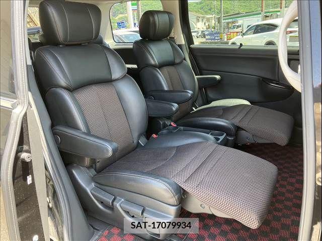 Nissan ELGRAND 2013-03 269319-13