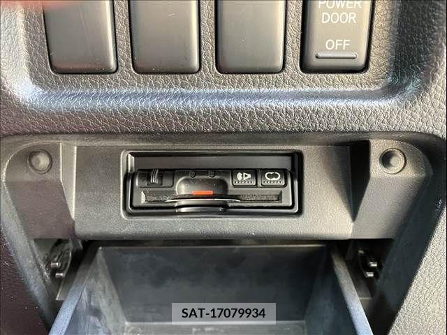 Nissan ELGRAND 2013-03 269319-15