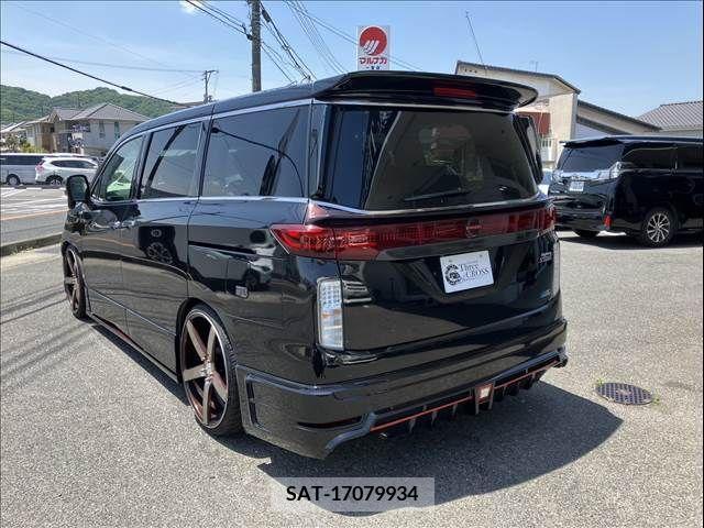 Nissan ELGRAND 2013-03 269319-4
