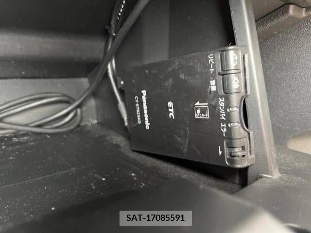 Daihatsu MOVE 2017-05 329052-8
