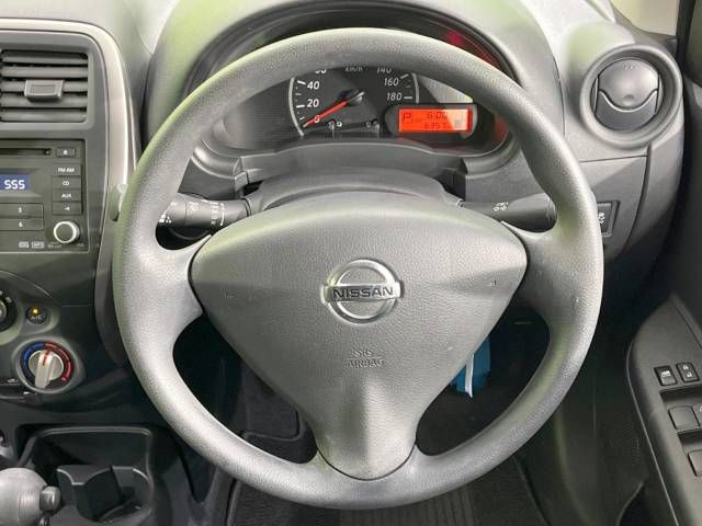 Nissan MARCH 2022-05 184897-9