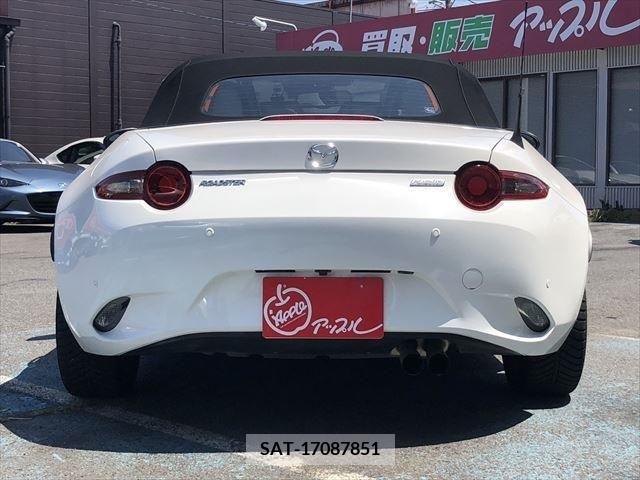 Mazda ROADSTER 2018-09 367261-13