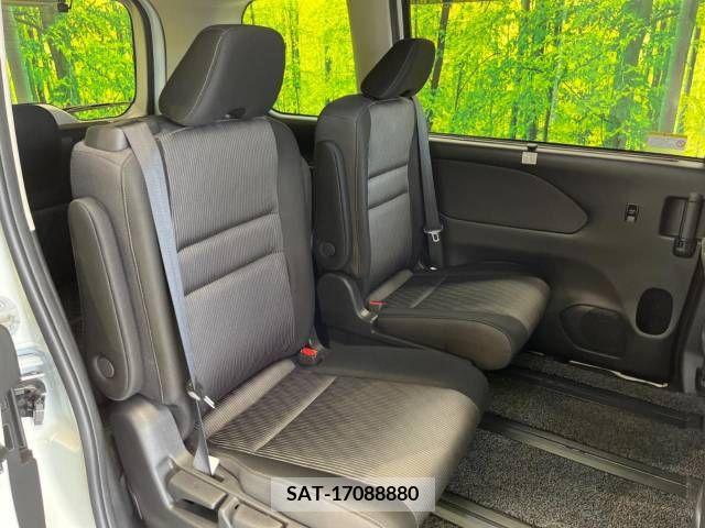 Nissan SERENA 2022-10 345049-9