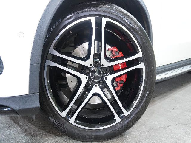 Amg E-CLASS 2018-03 7025-7