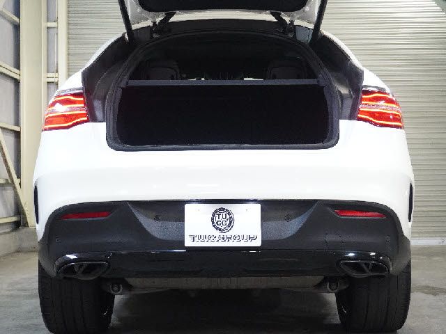 Amg E-CLASS 2018-03 7025-6