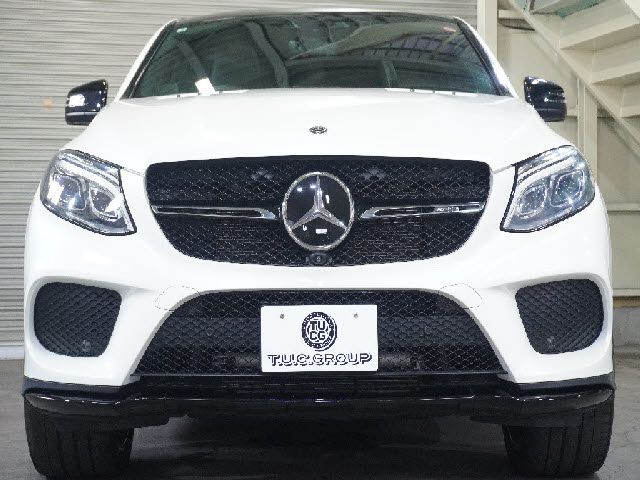 Amg E-CLASS 2018-03 7025-9