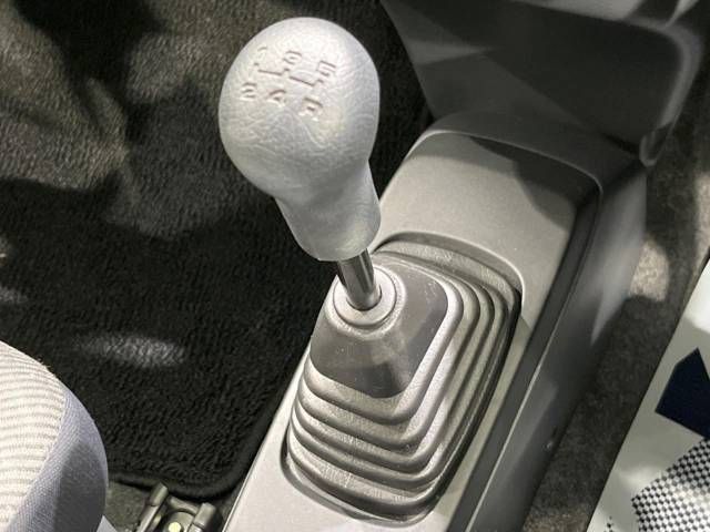 Suzuki WAGON R 2015-11 27831-2