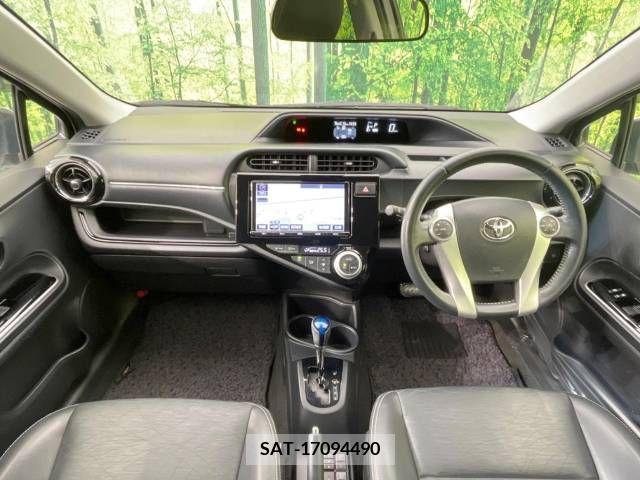 Toyota AQUA 2016-10 247941-1