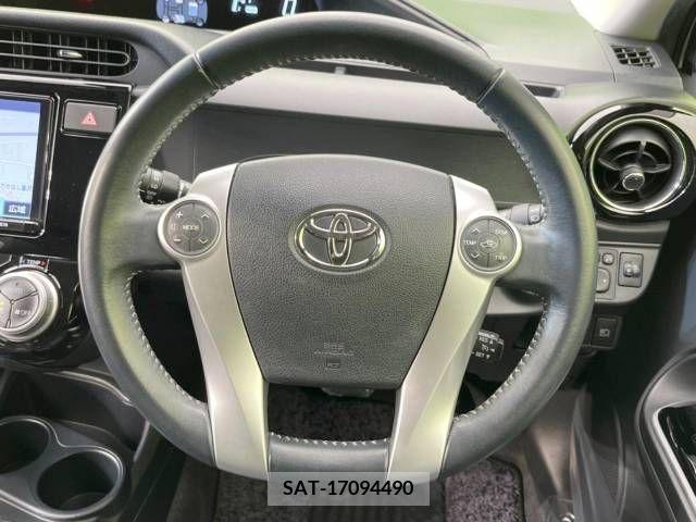 Toyota AQUA 2016-10 247941-11