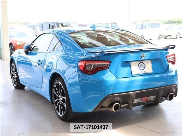 Toyota 86 2020-04 342226-27