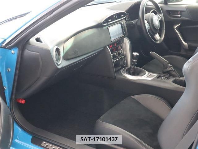 Toyota 86 2020-04 342226-13