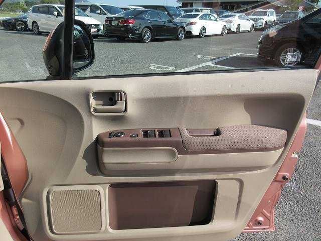 Honda LIFE 2010-02 4009-8