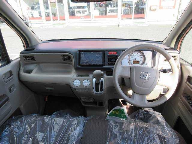 Honda LIFE 2010-02 4009-1