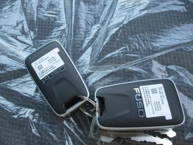 Mitsubishi CANTER 2023-07 186229-19