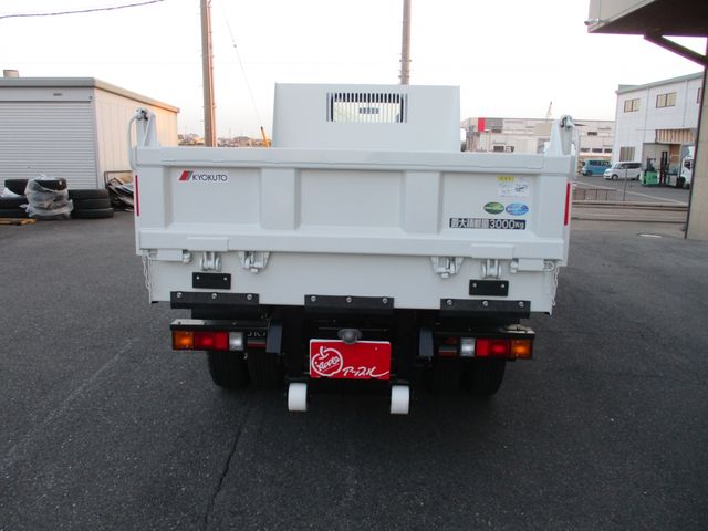 Mitsubishi CANTER 2023-07 186229-12