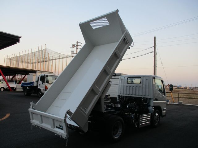 Mitsubishi CANTER 2023-07 186229-7