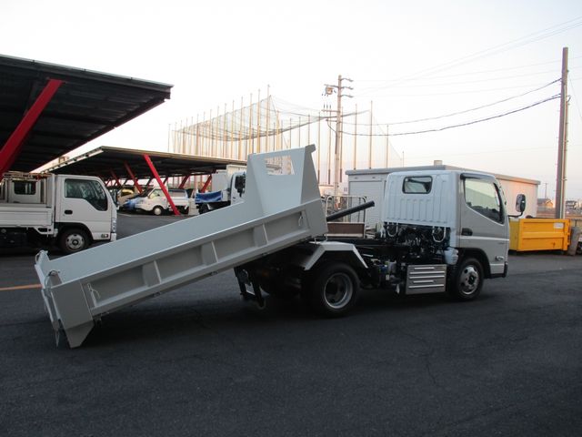 Mitsubishi CANTER 2023-07 186229-4