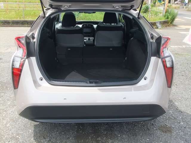 Toyota PRIUS 2016-05 2968-16