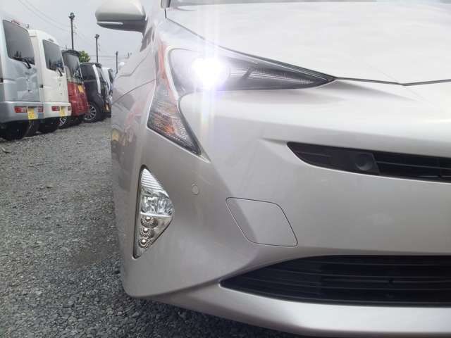 Toyota PRIUS 2016-05 2968-14