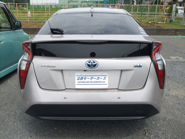 Toyota PRIUS 2016-05 2968-19